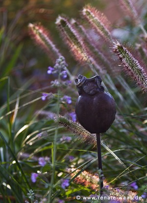 Garten gestalten Graeser Staudenbeet Gartendeko